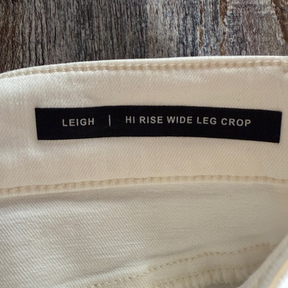 Buffalo | Leigh - Hi Rise Wide Leg Crop Jeans - Picture 7 of 10